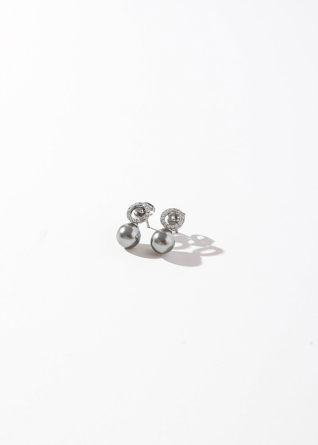 Elara Grey Pearl Halo Earrings